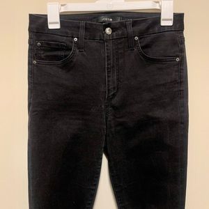 Joe’s Jeans High Rise Curvy Skinny - Size 28 - Black